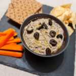 Paté de atún y aceitunas negras