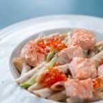 Ensalada de pasta con salmón en la Thermomix