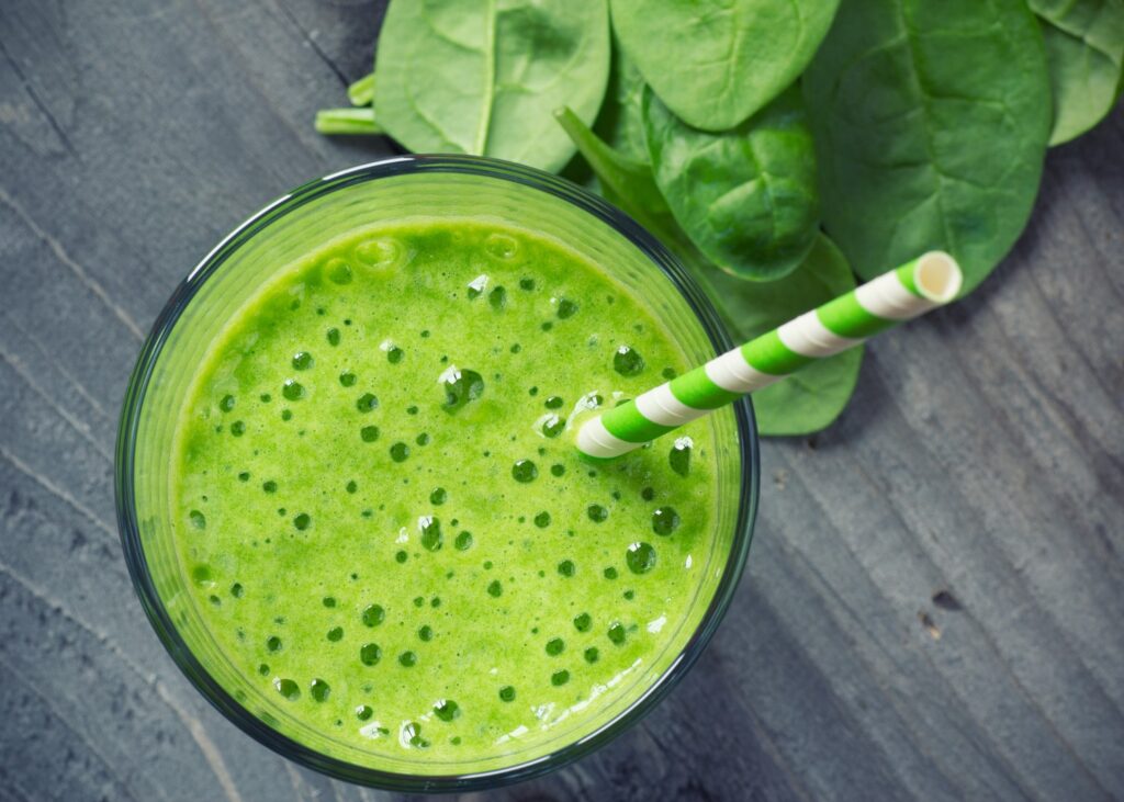 Smoothie de uva, piña y espinacas en la Thermomix