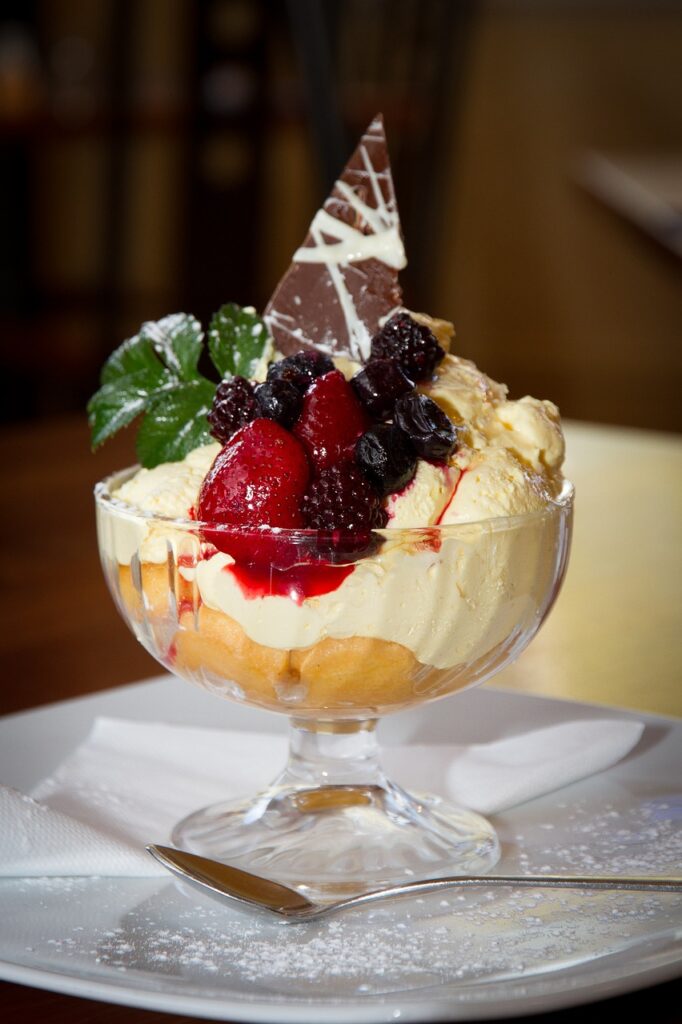 Trifle con custard casero en la Thernomix