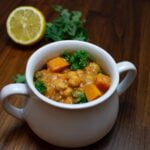 Potaje de garbanzos con calabaza y judías verdes