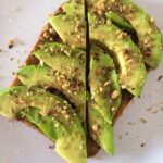 Tosta de aguacate con Dukkah